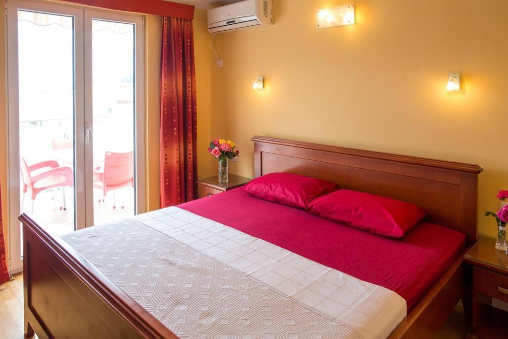 Apartmani Becici 外观 照片