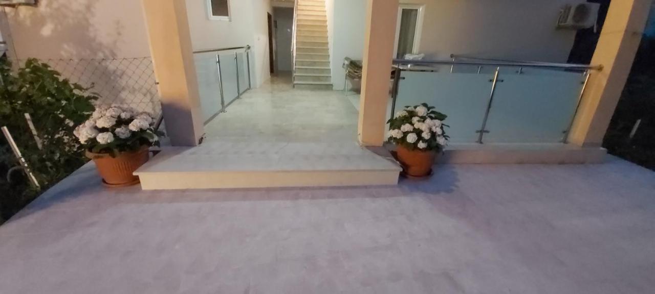 Apartmani Becici 外观 照片