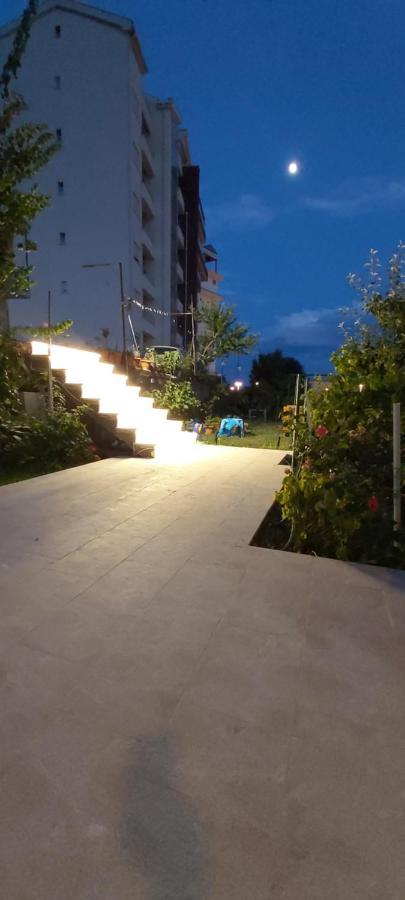 Apartmani Becici 外观 照片