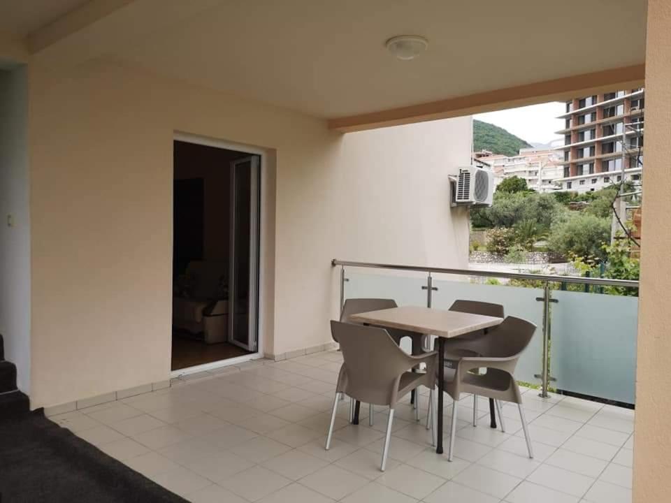 Apartmani Becici 客房 照片